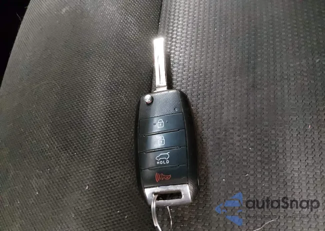 KNDPB3AC0F7758343: 44411186