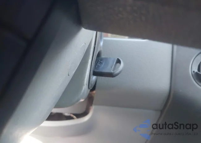 1FTRX12W88FB78936: 44411208