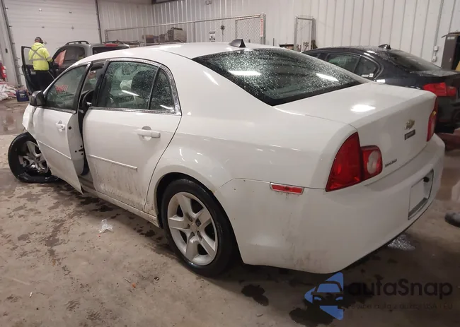 1G1ZB5E05CF225418: 44411221