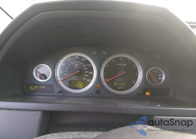 YV4952CYXC1618282: 44411279