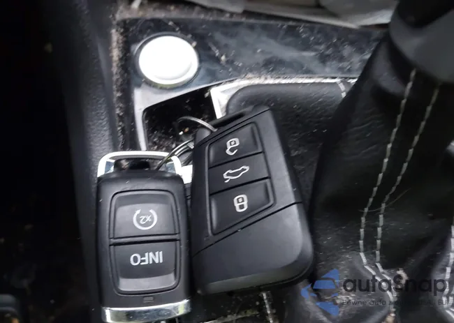 3VVFX7B29PM346876: 44411326