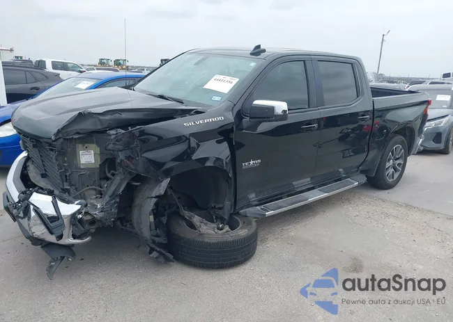 3GCPWCED0KG105047: 44411356