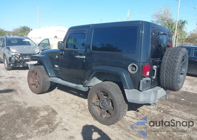 1C4AJWBG1CL194748: 44410559