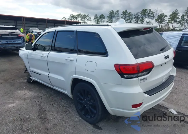 1C4RJEAG5JC111835: 44410606