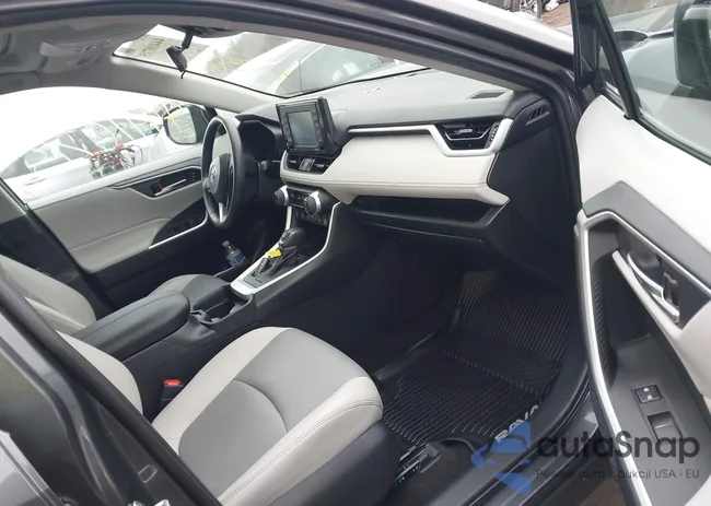 2T3A1RFV7LW085413: 44410715