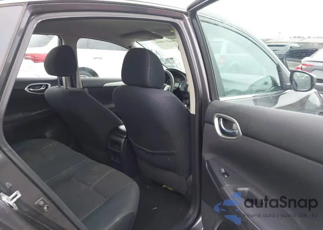 3N1AB7AP0EY276875: 44411899