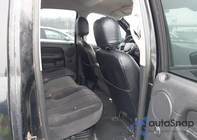 1D7HU18D05S364084: 44411954