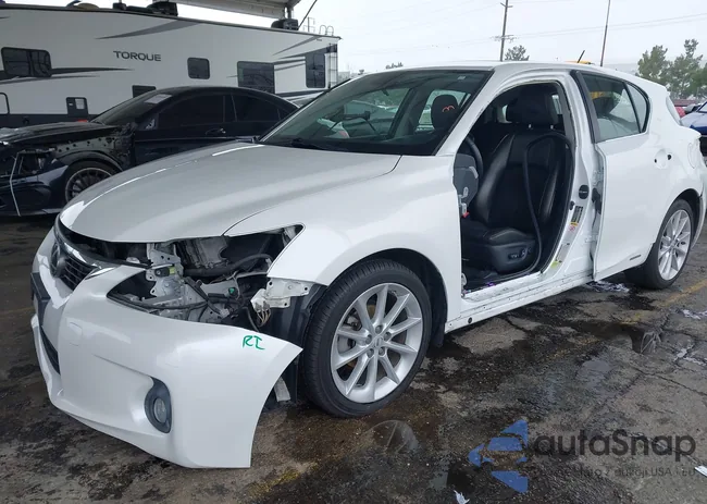 JTHKD5BH5D2170005: 44411981