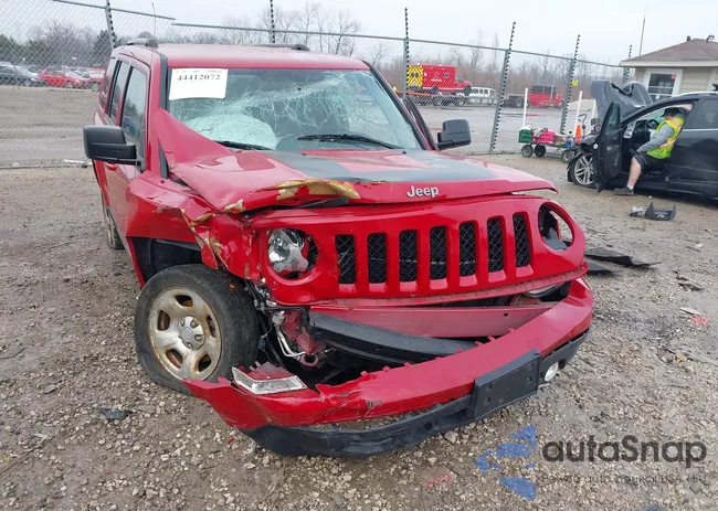 1C4NJPBA7GD716995: 44412072