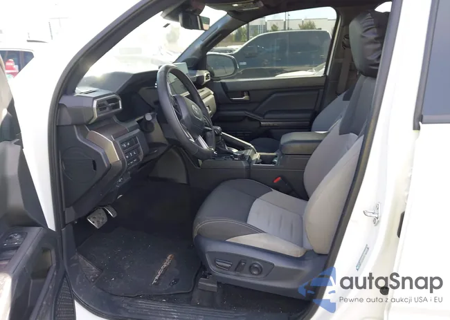 3TMLB5JN6RM016034: 44412134