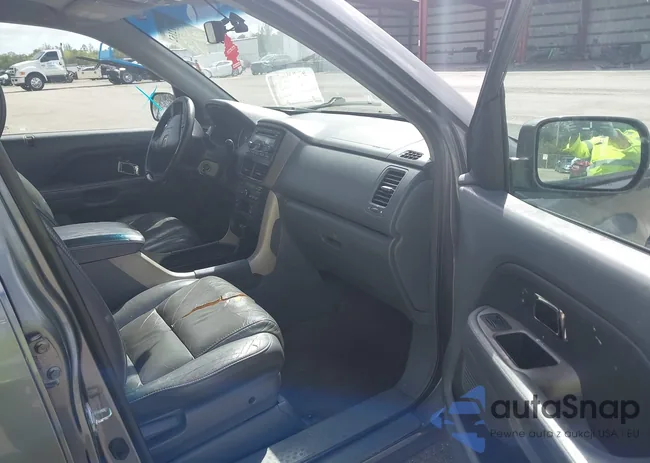 5FNYF18557B009750: 44412152