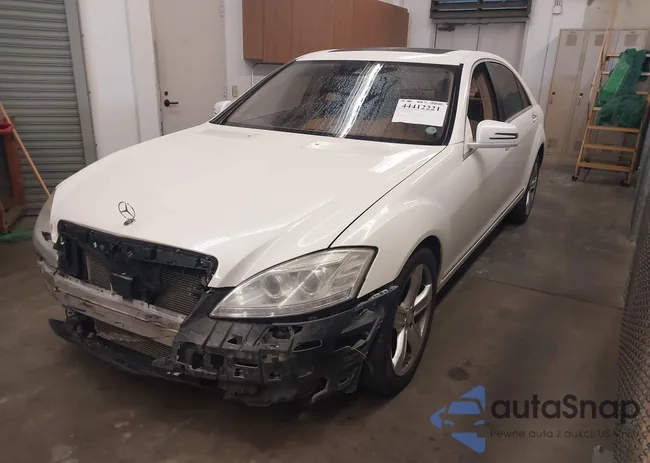 WDDNG7DB8DA514674: 44412221