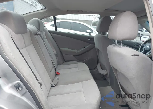 1N4AL21E38N402326: 44412246