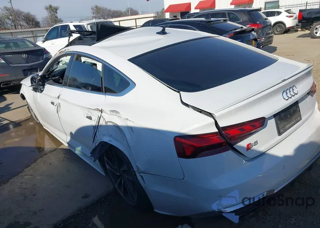 WAUC4CF58RA122177: 44412364