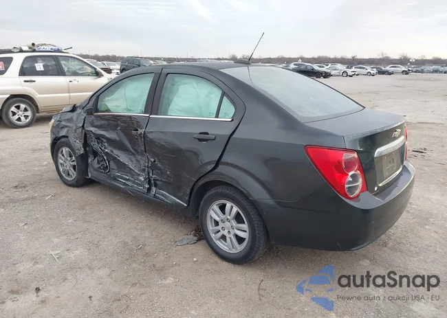 1G1JC5SH2F4108948: 44412390