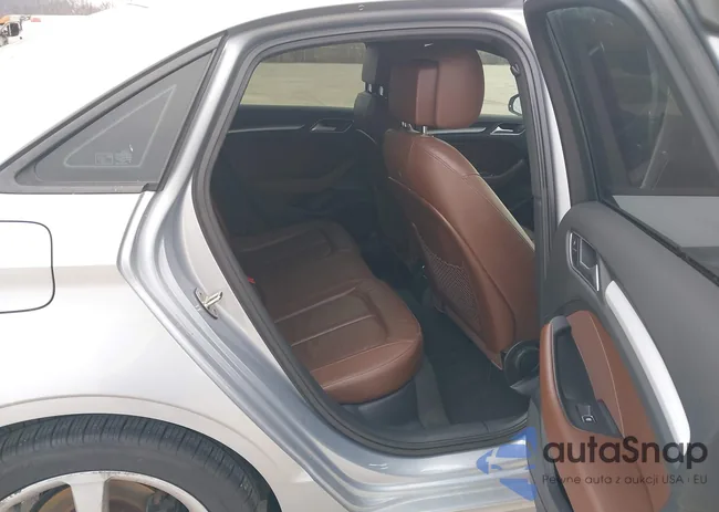 WAUA7GFF6G1024924: 44412402