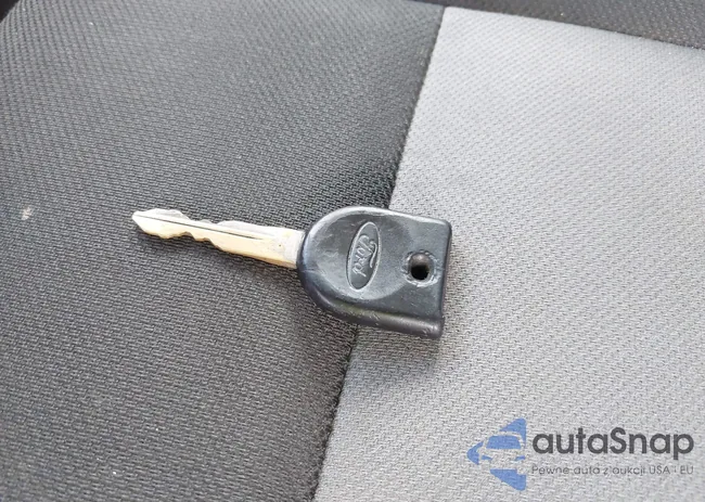 1FTKR1ED0APA26459: 44412424