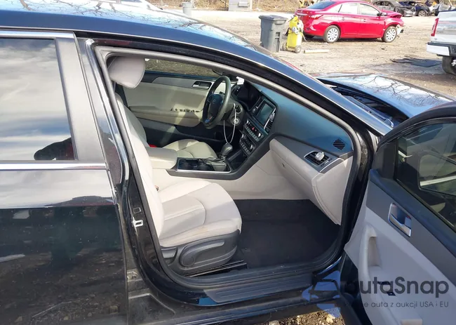 5NPE24AF8JH681152: 44411481