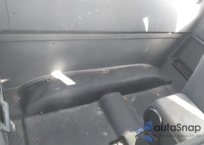 1FTYR14V63PA99049: 44411503