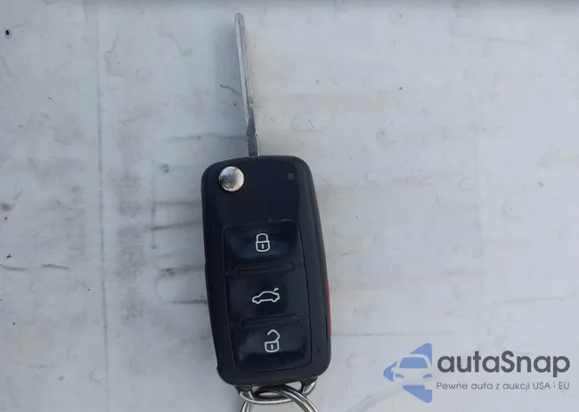 3VWPL7AJ0EM623822: 44411532