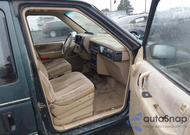 1B4GH44R4PX613745: 44411537