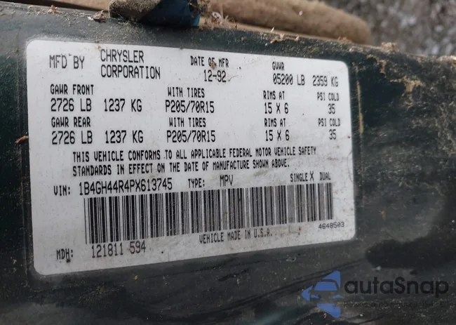 1B4GH44R4PX613745: 44411537