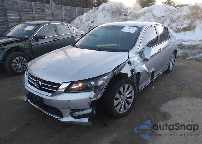 1HGCR2F80DA060552: 44411559