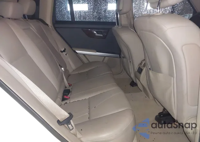 WDCGG8HB3BF580515: 44411560