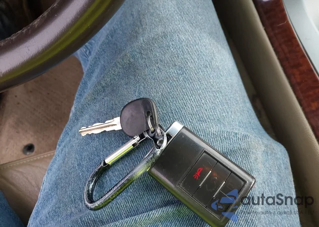 1G6DF577X80144685: 44411713