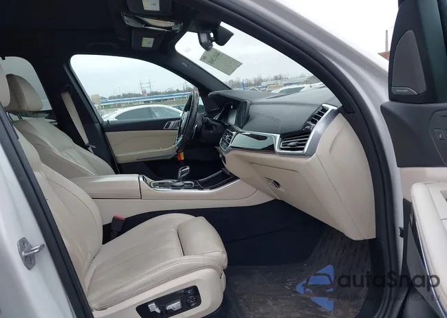 5UXCR6C00M9G49088: 44412868