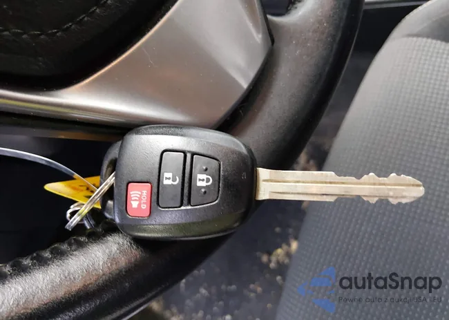 JTMRFREV2HJ703586: 44412930