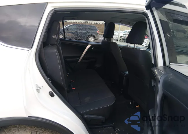 JTMRFREV2HJ703586: 44412930