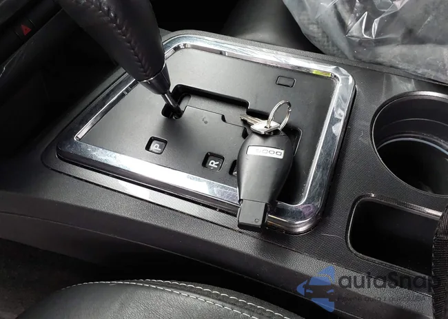 2C3CDYAG3CH174211: 44413038