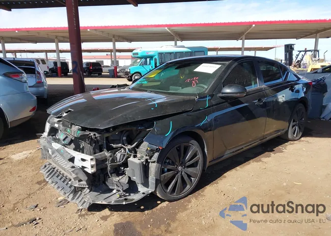 1N4BL4CV2NN411012: 44413059