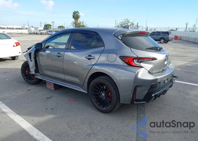 JTNABAAE8RA011832: 44413064