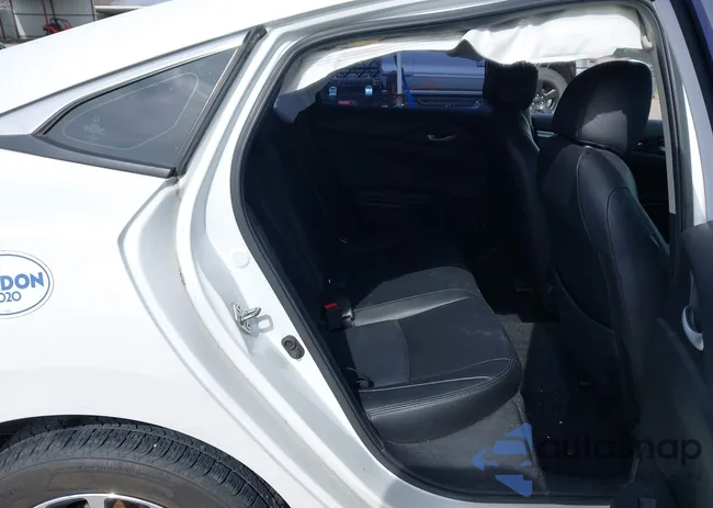 2HGFC2F82JH504123: 44413138