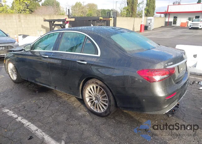 W1KZF8DB1NB096223: 44413190