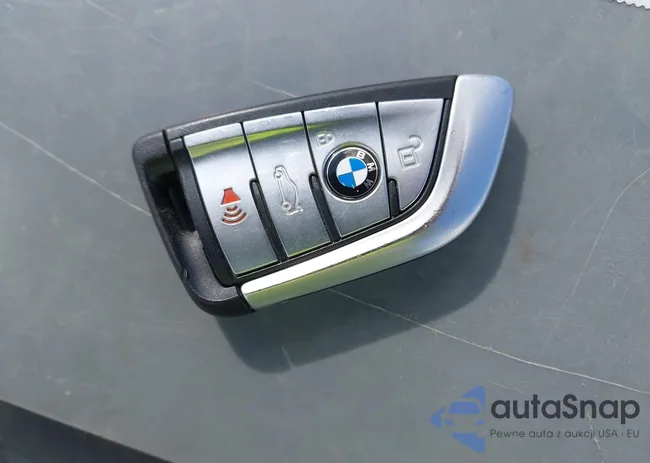 WBAJE5C55JWA95695: 44413229