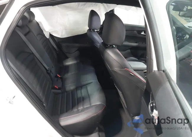 3KPF44AC8RE823441: 44413284