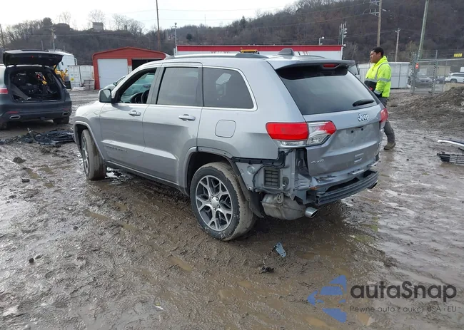 1C4RJFBG7JC341834: 44413361