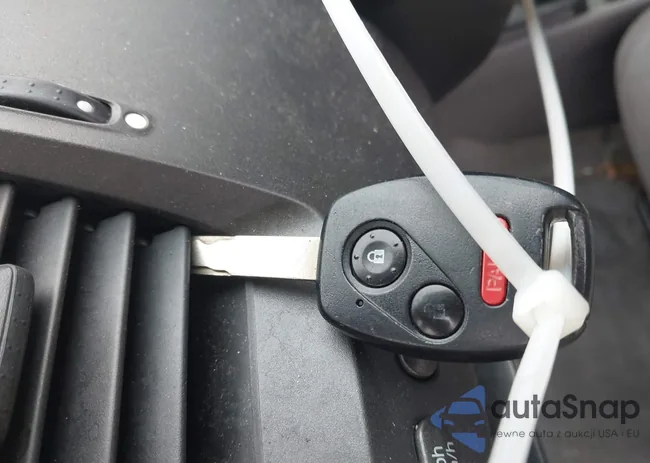 2HGFA165X7H309210: 44412430