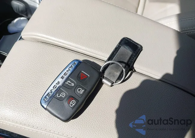 SALYB2RXXJA777427: 44412705