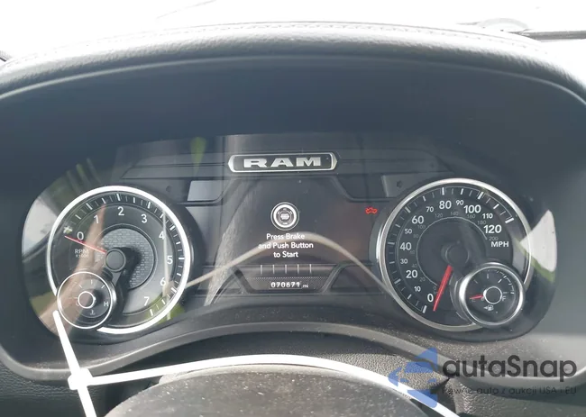 1C6RREJT6NN217606: 44412711