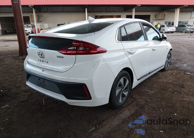 KMHC75LC5JU061300: 44412753