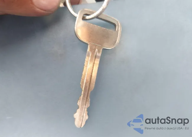 JT3GN86R210200422: 44413846