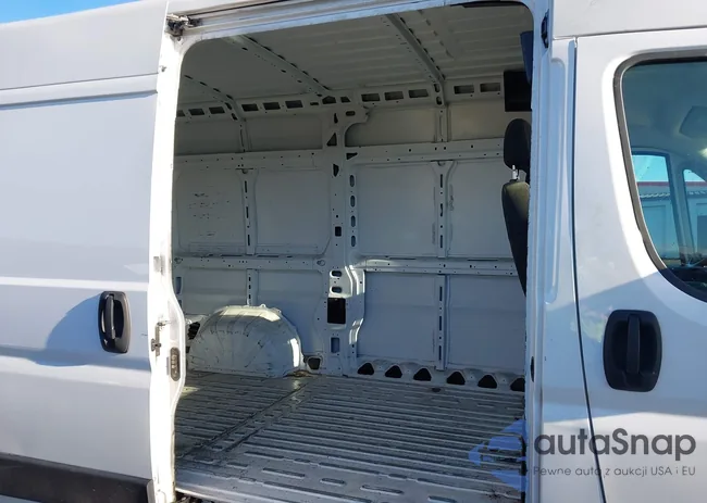 3C6TRVCG4LE109508: 44413996