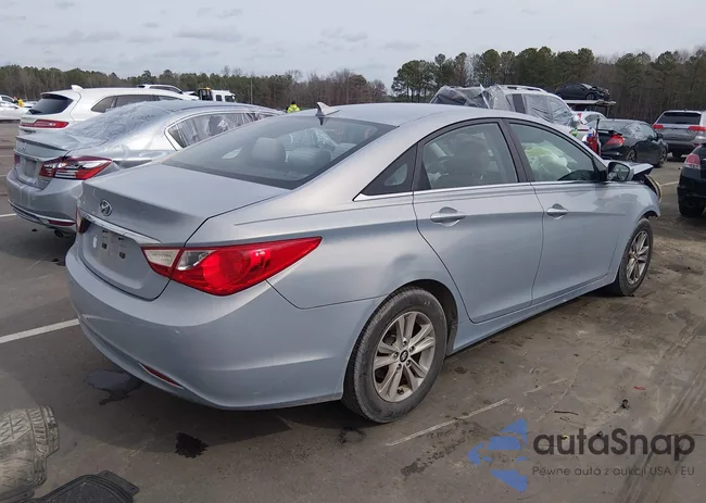 5NPEB4ACXBH079313: 44414048