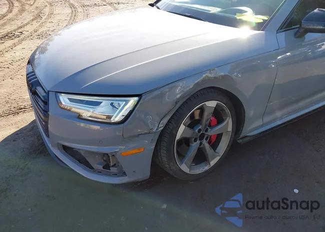 WAUC4AF42KA058669: 44414220