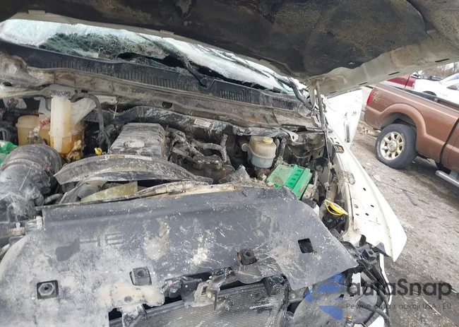 3C6UR5FL0JG328836: 44414320