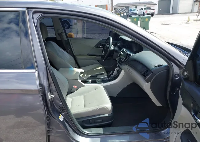 1HGCR3F85DA007917: 44414409